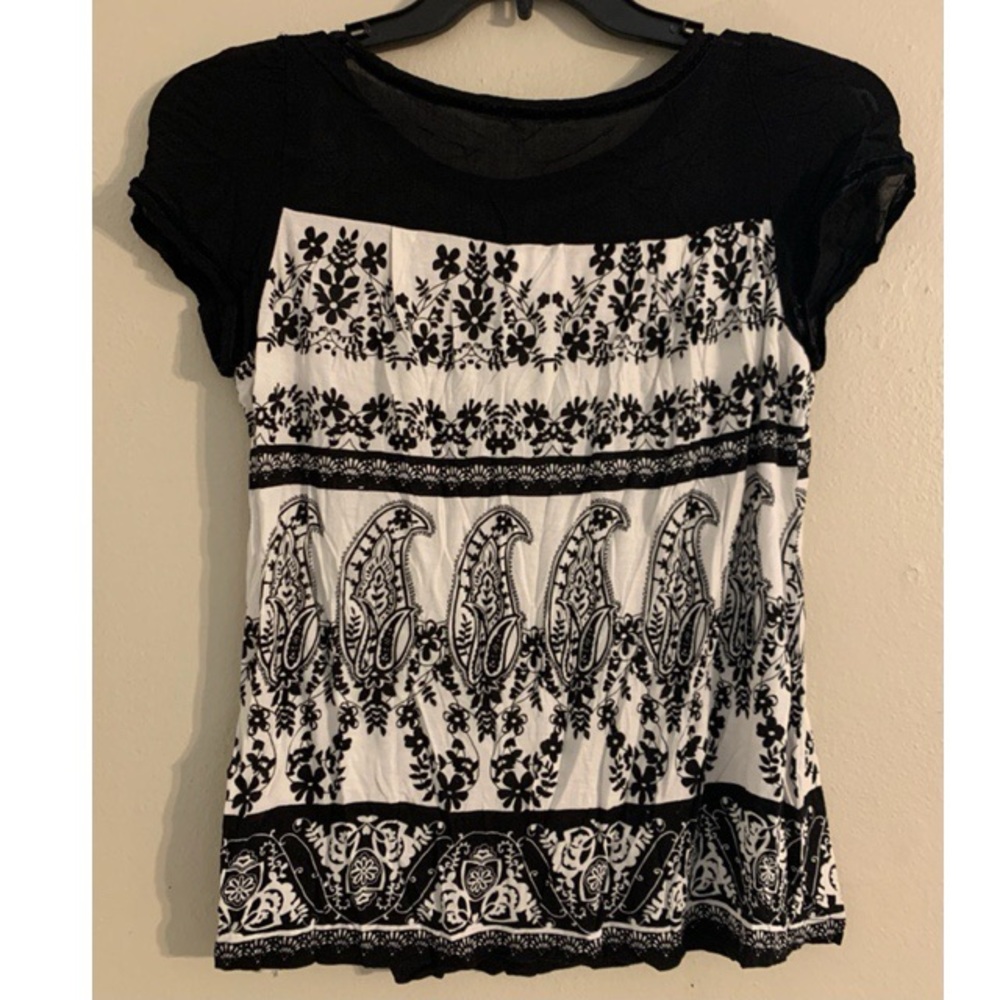 BILA Black White Lace detail Top SZ Medium